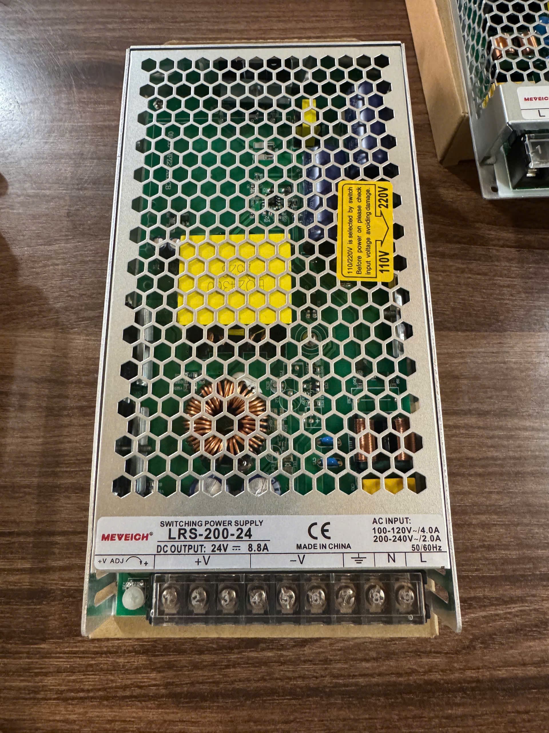 Bộ nguồn tổ ong Meanwell LRS-200-24 (200W 24V 8.8A) - ảnh phụ 1