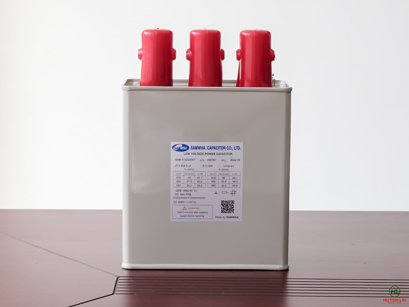 Tụ Bù Dầu 30KVar-415V SAMWHA