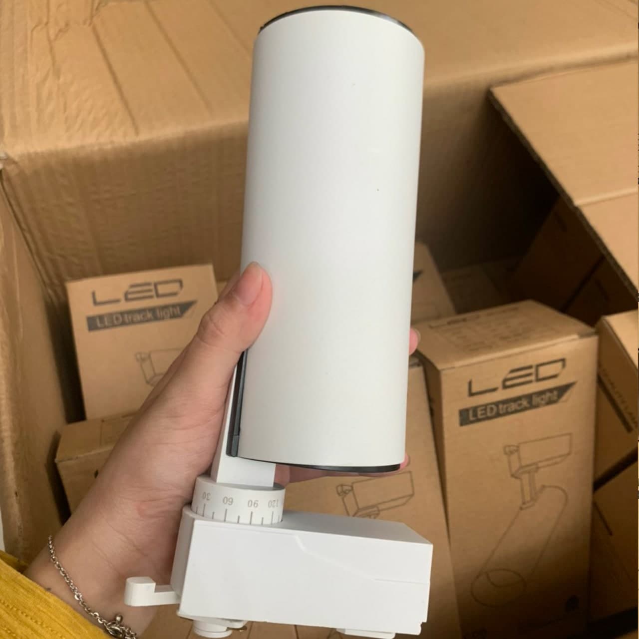 Đèn Rọi Thanh Ray Ống Bơ 30w - ảnh phụ 4