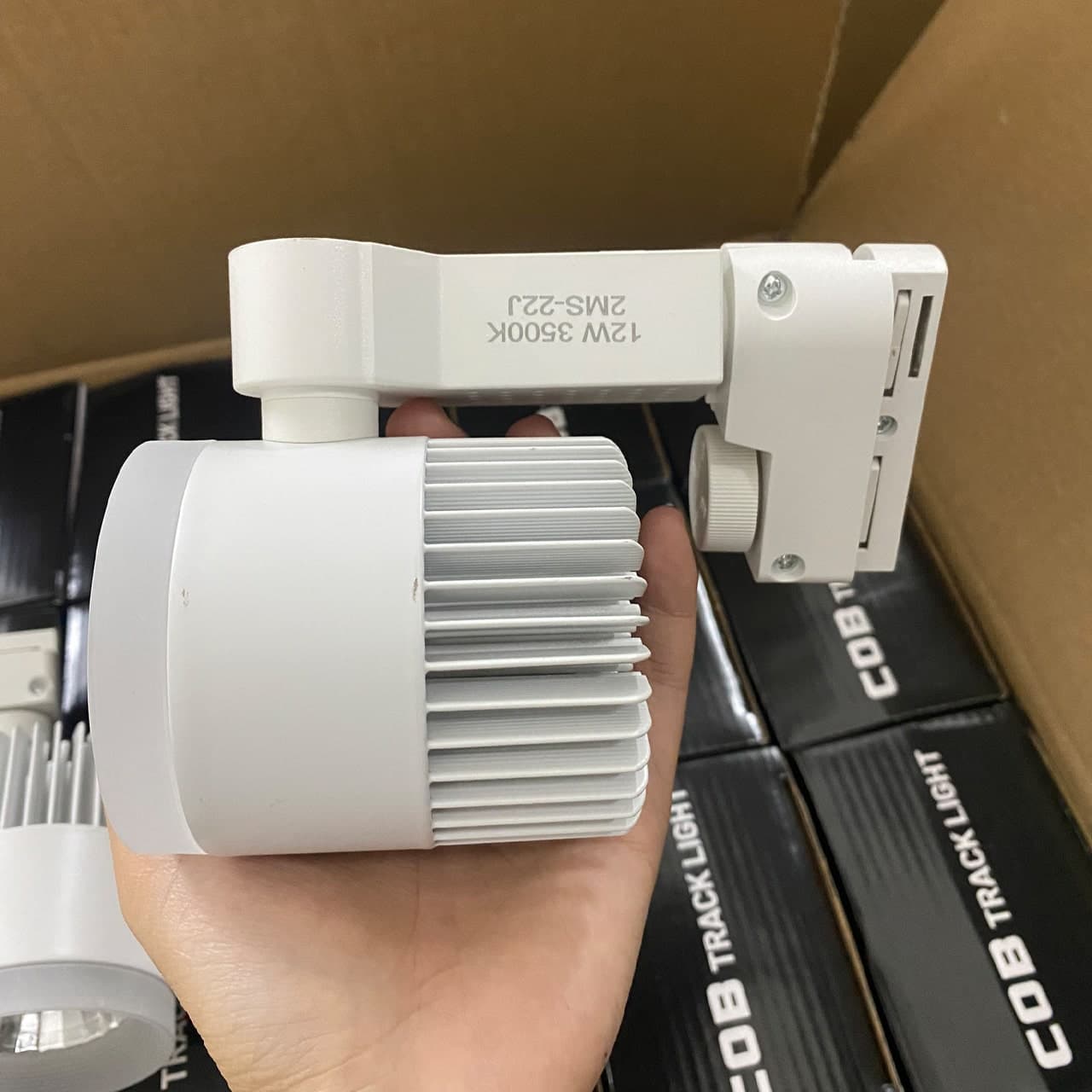 Đèn Rọi Thanh Ray Mini 12w - ảnh phụ 3