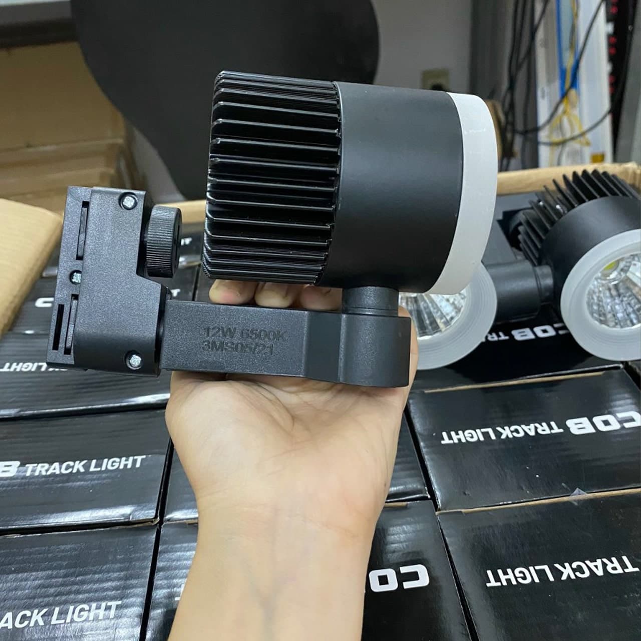 Đèn Rọi Thanh Ray Mini 12w - ảnh phụ 4