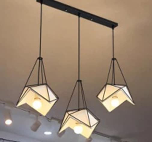 Chao Thả Trần Hình Thuyền Úp Ngược