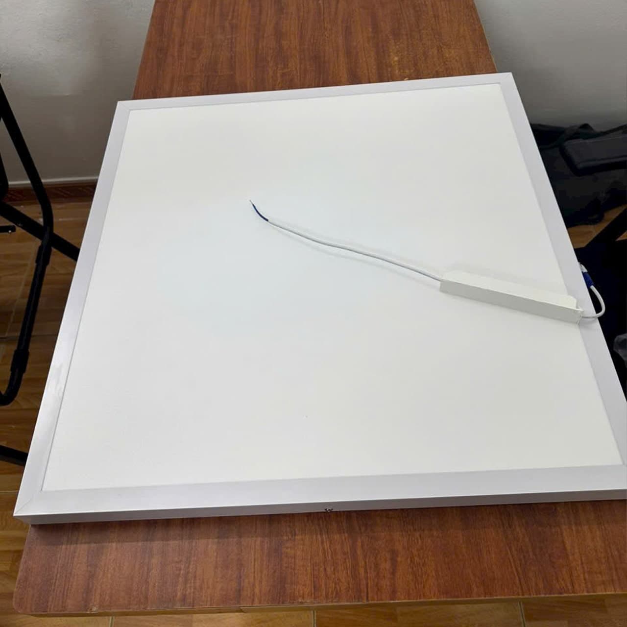 LED Panel ốp nổi 600×600 65w - ảnh phụ 4