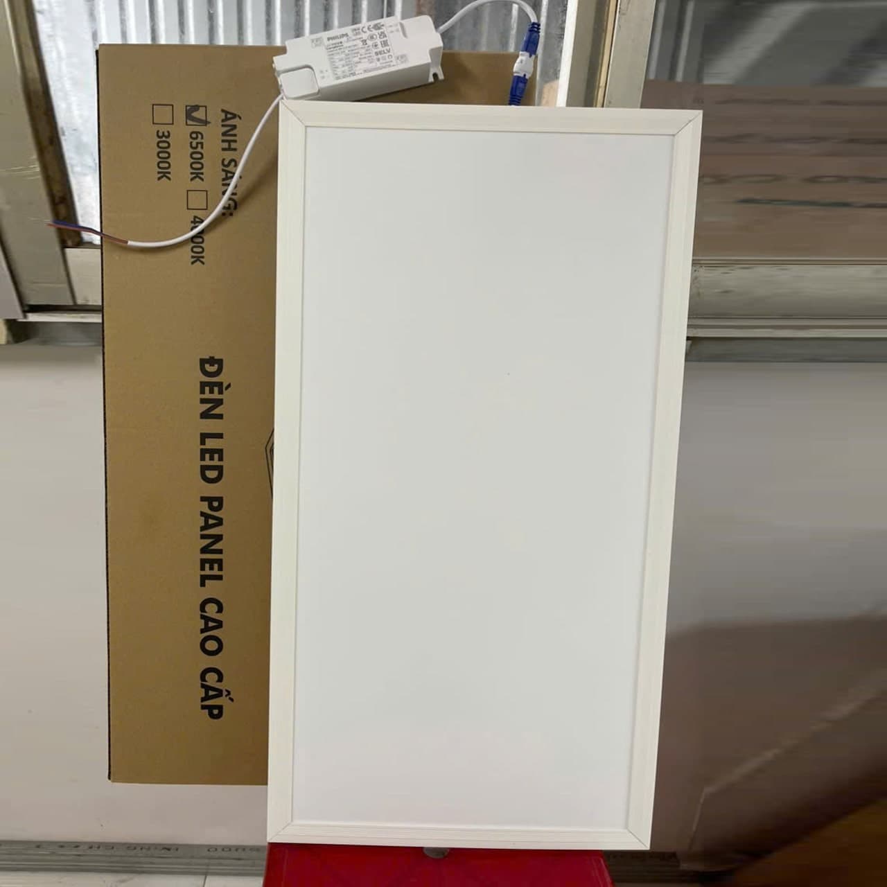 LED Panel 300×600 28W Philips