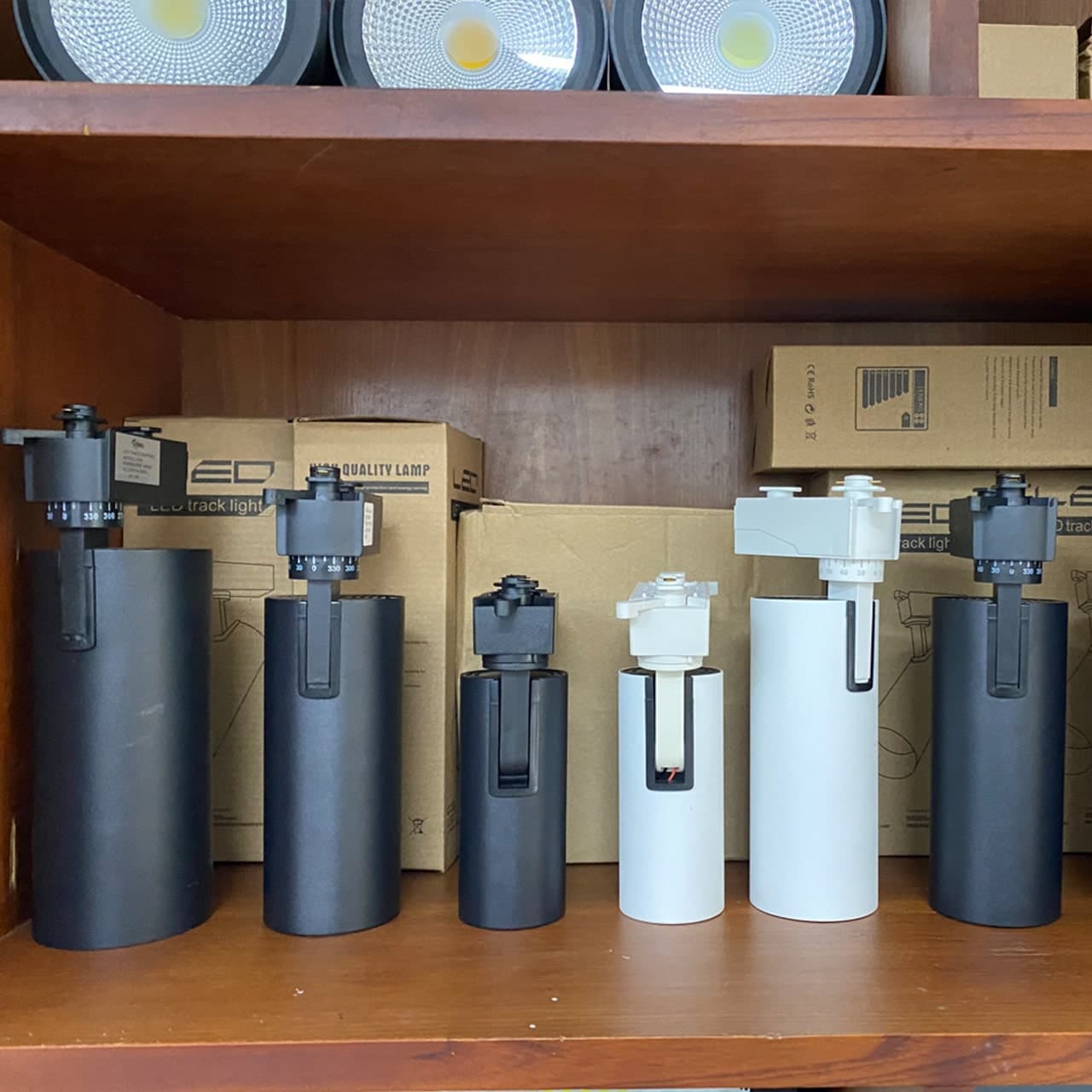 Đèn Rọi Thanh Ray Ống Bơ 20w - ảnh phụ 6