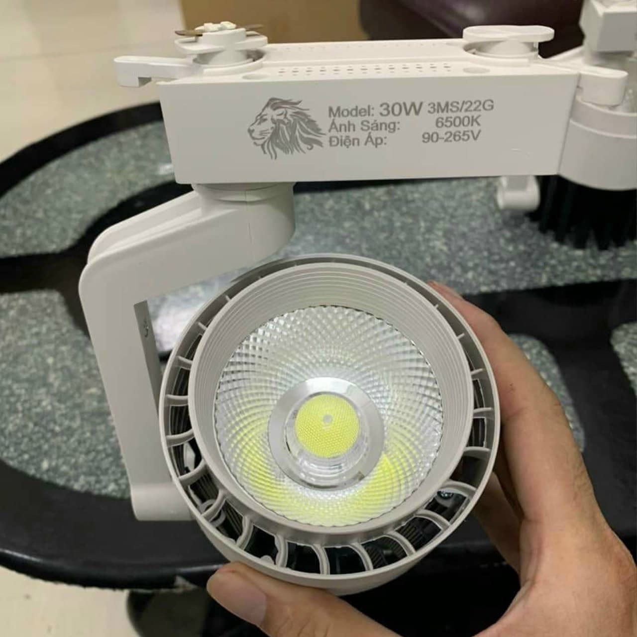 Đèn Rọi Thanh Ray Khuỷu Cob 30w - ảnh phụ 5