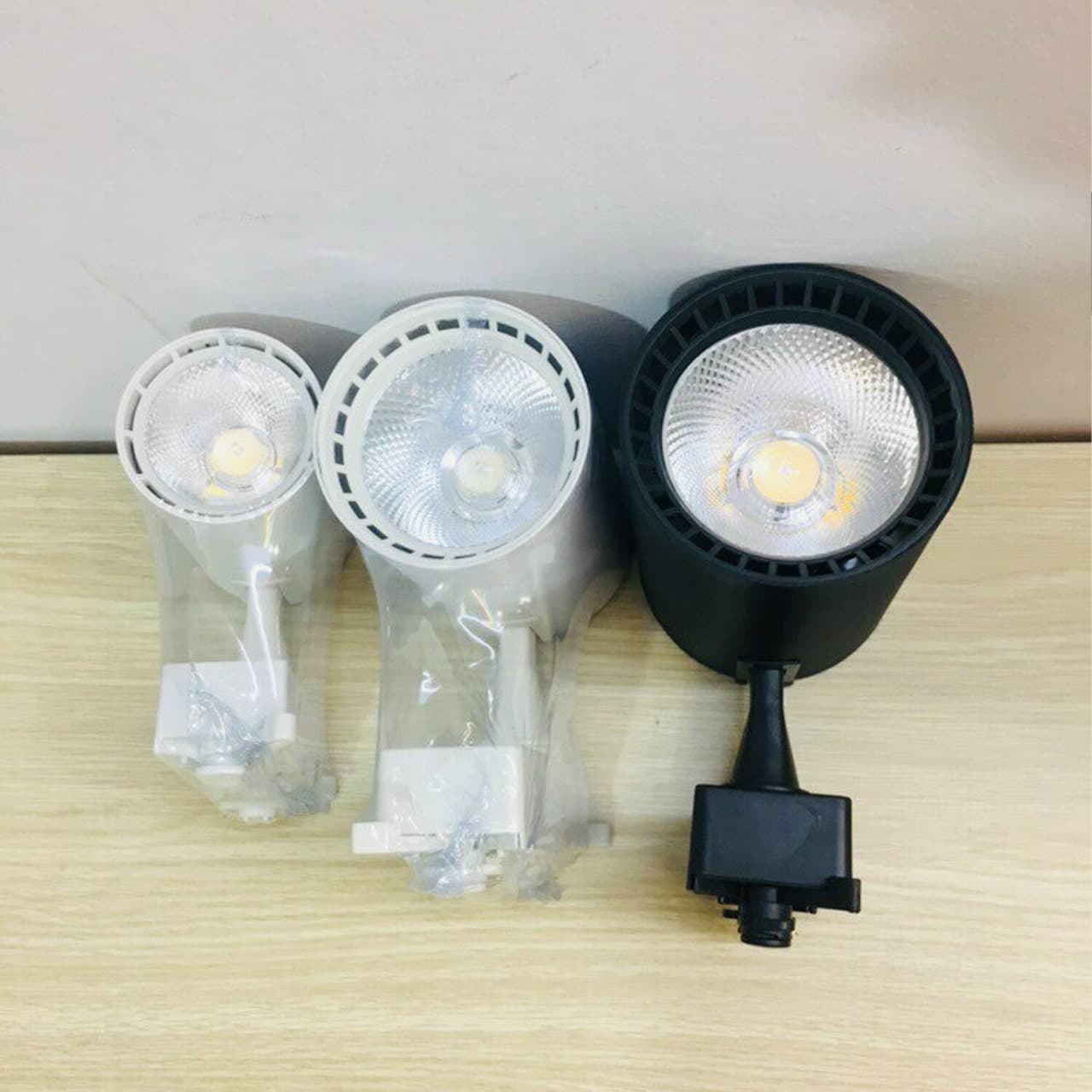 Đèn Rọi Thanh Ray Ống Bơ 20w - ảnh phụ 13