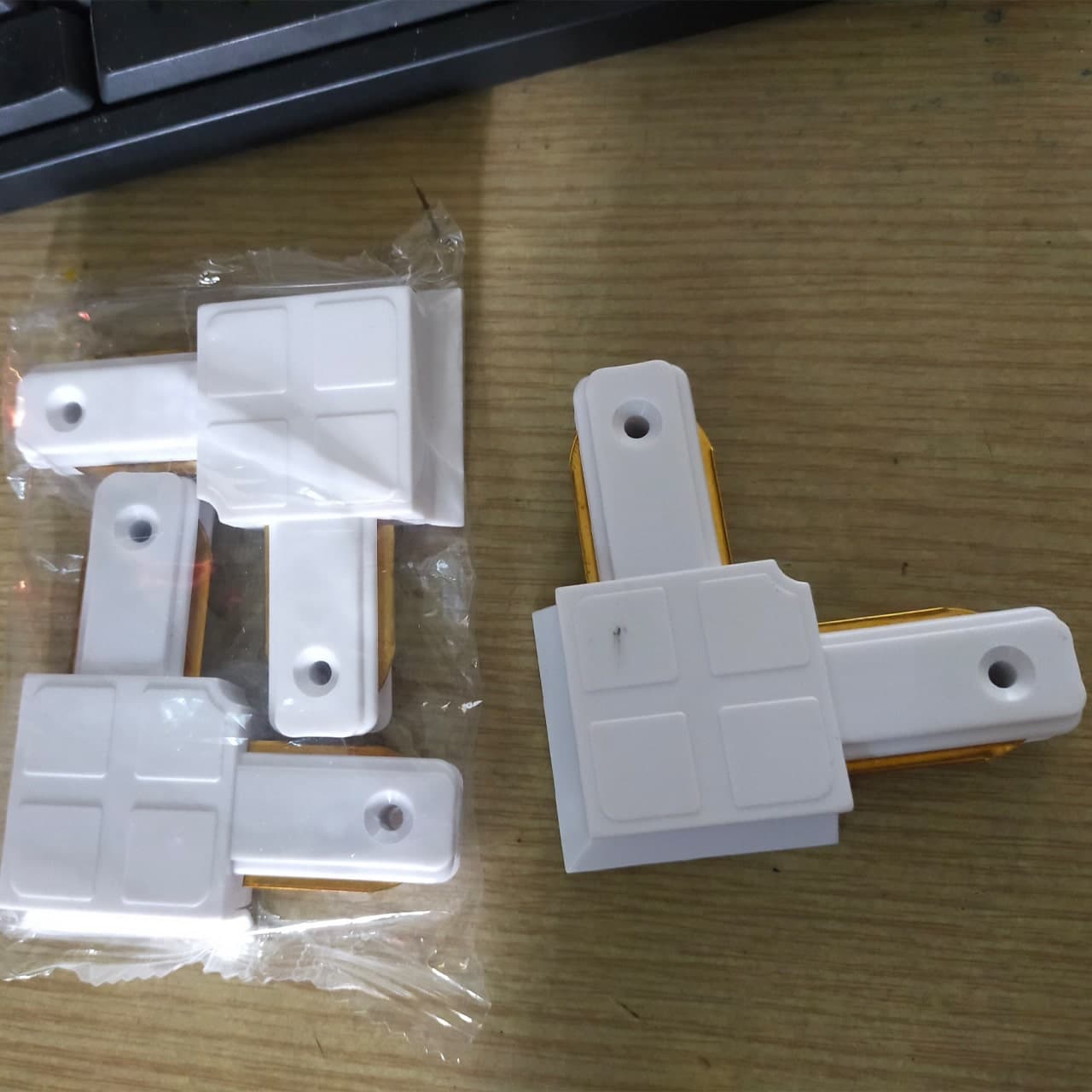 Đế Đèn Rọi Thanh Ray - ảnh phụ 3