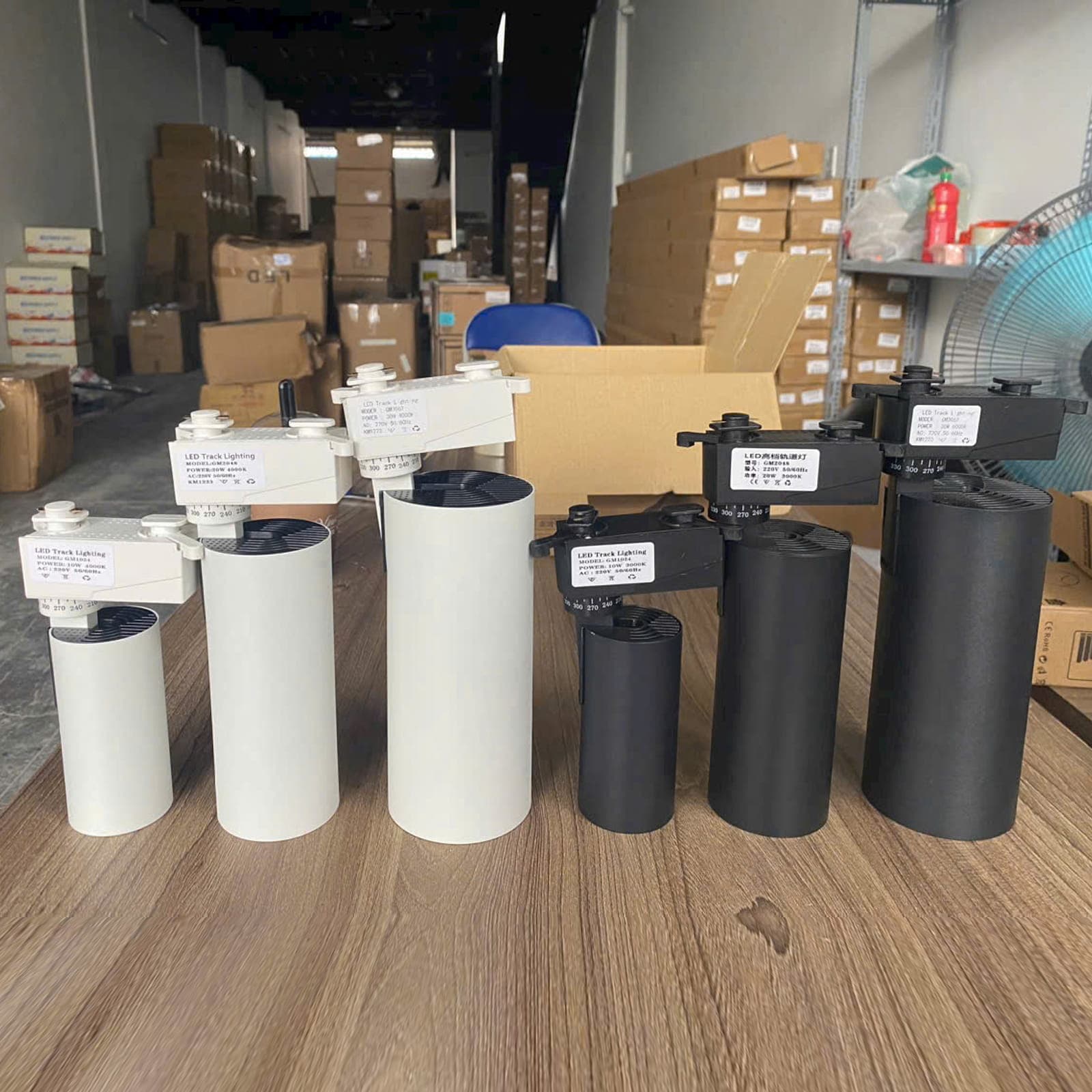 Đèn Rọi Thanh Ray Ống Bơ 20w - ảnh phụ 18